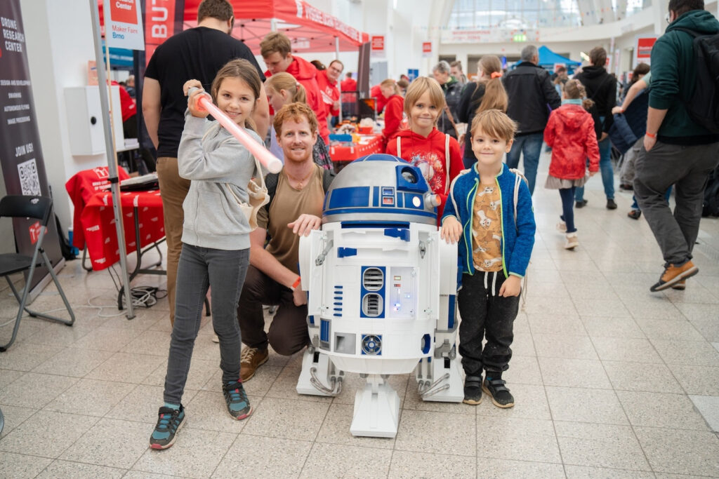 Robotika na Maker Faire