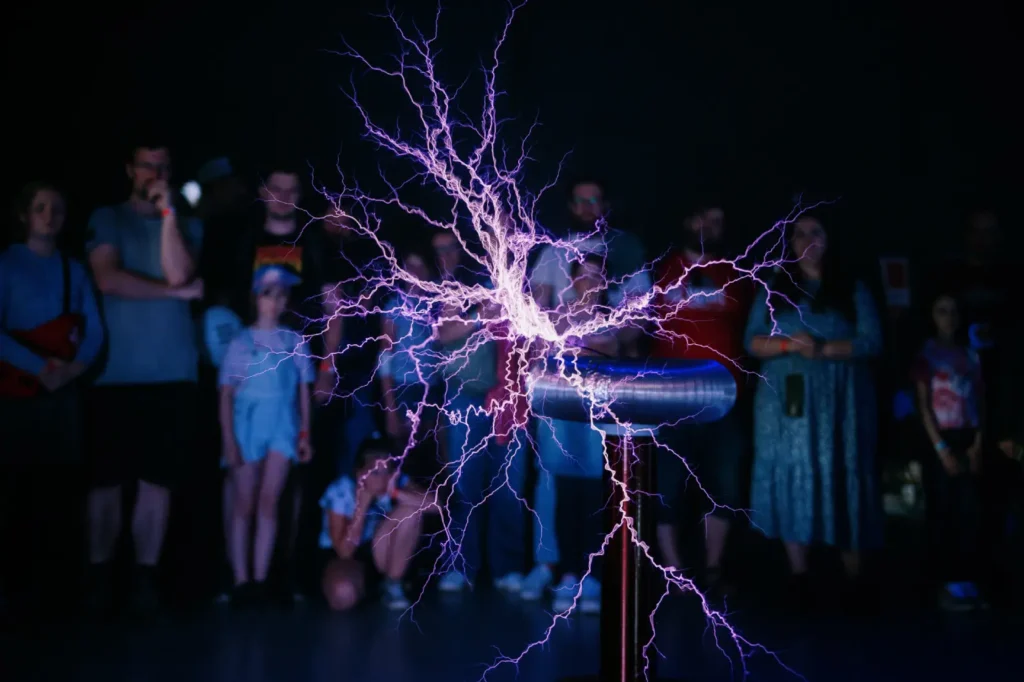 Živé ukázky Teslových transformátorů